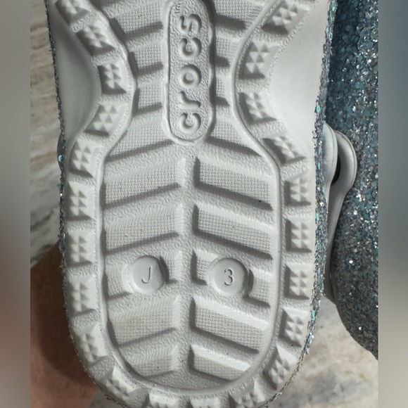 Crocs - Picture 2 of 4